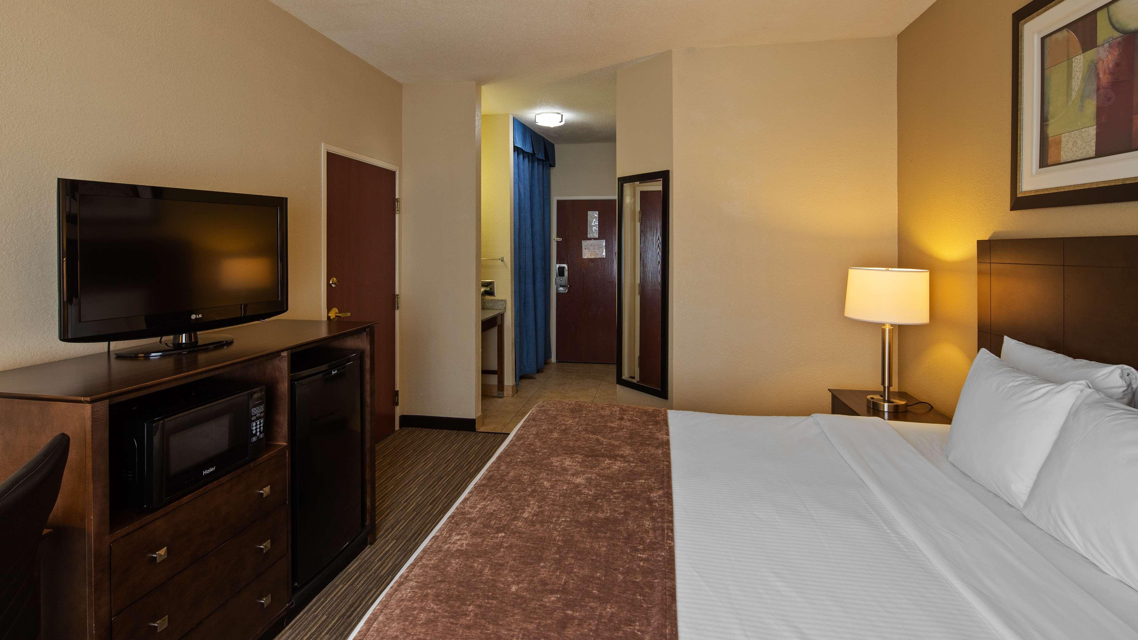 Best Western Port Huron Blue Water Bridge Exterior photo